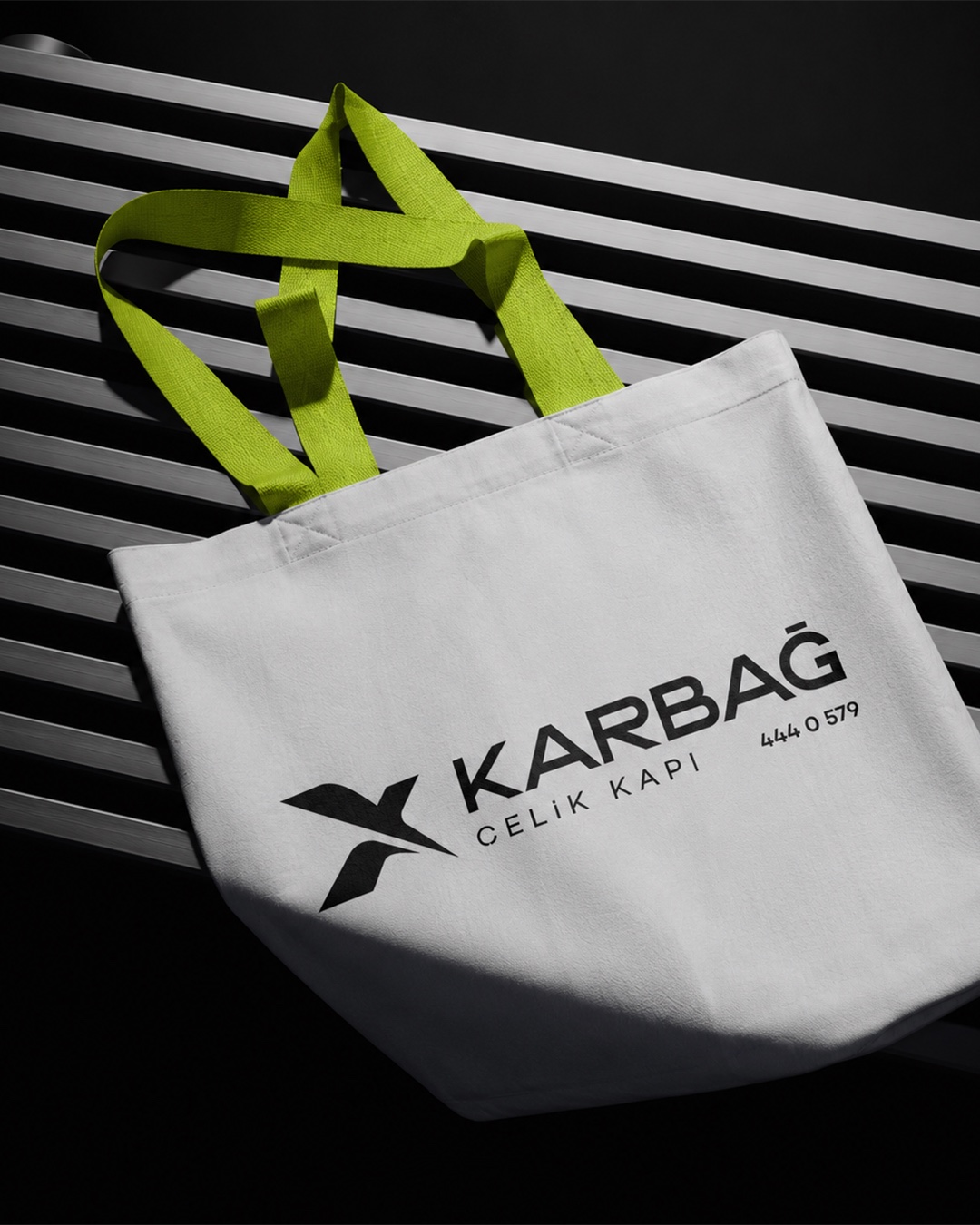 Karbağ Çelik Kapı marka kimliği uygulaması 9